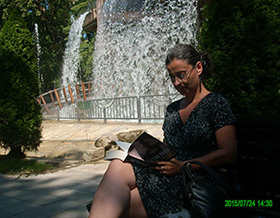 moj kutak za čitanje pored jagodinskog vodopada laguna knjige