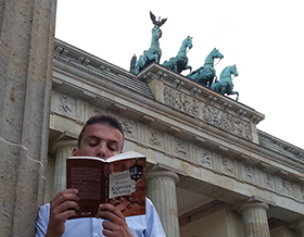 knjiga u berlinu brandenburška kapija laguna knjige