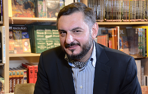 pisac miomir petrović u novovaroškoj biblioteci predstavio roman kuća od soli  laguna knjige