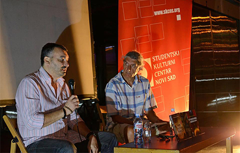branislav janković promovisao roman peta žica u novom sadu laguna knjige